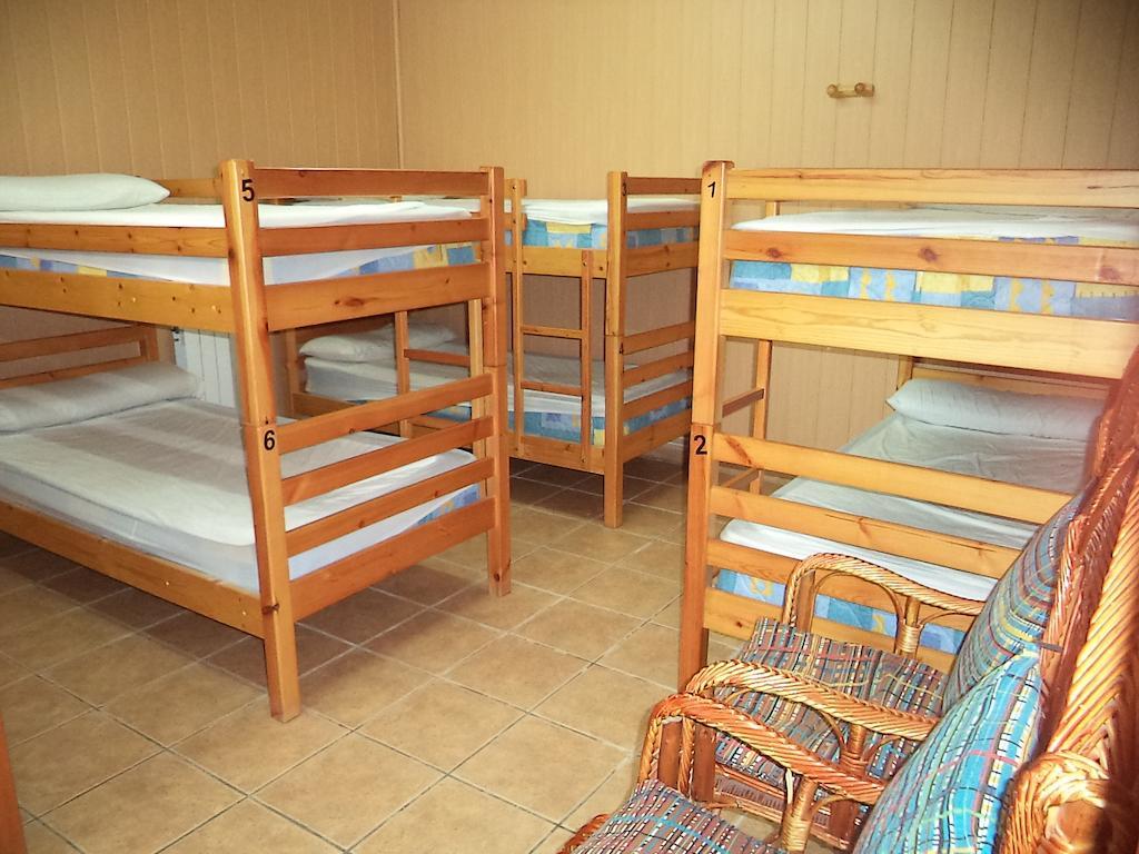 Albergue De Peregrinos A Santiago Belorado Room photo